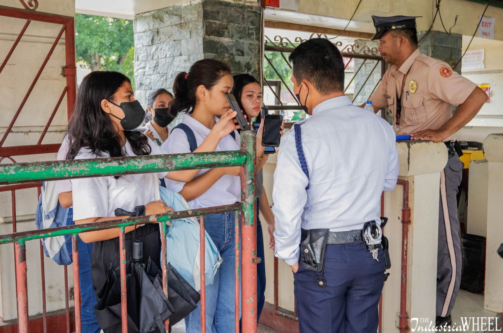 Freshmen to observe new entrance protocol